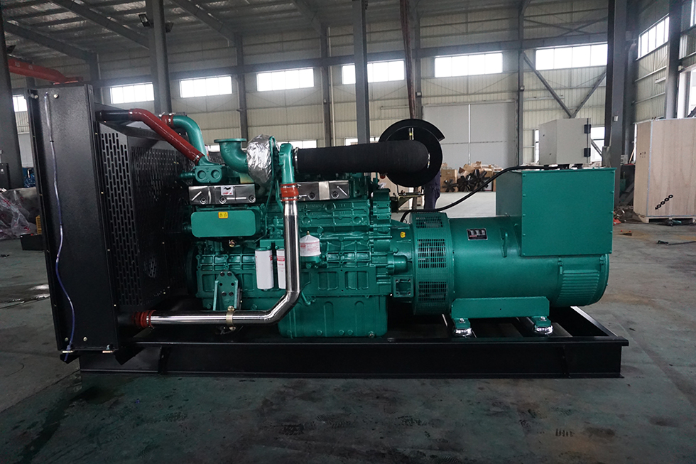 YC6T600L-D22玉柴400KW柴油發(fā)電機組報價