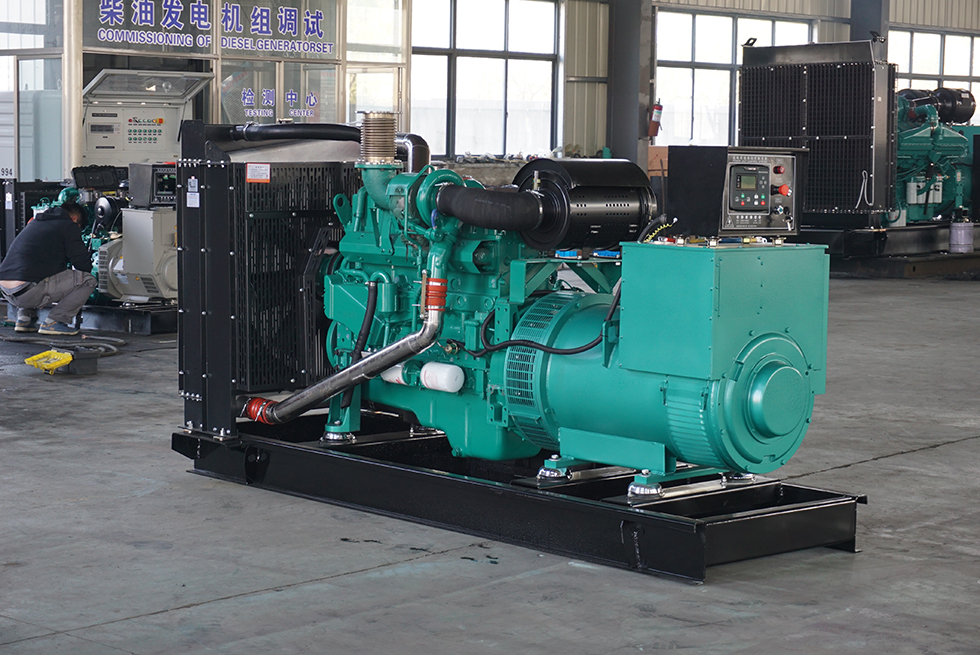 YC6MK420L-D20玉柴250KW柴油發電機組報價