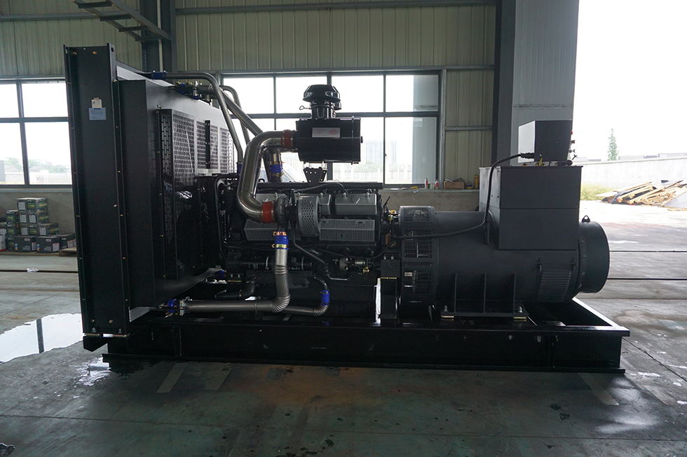 KD28H880上海卡得城仕800KW柴油發電機組報價
