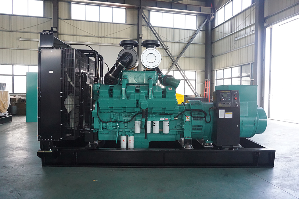 KTA38-G2A重慶康明斯動力配套800KW柴油發電機組報價