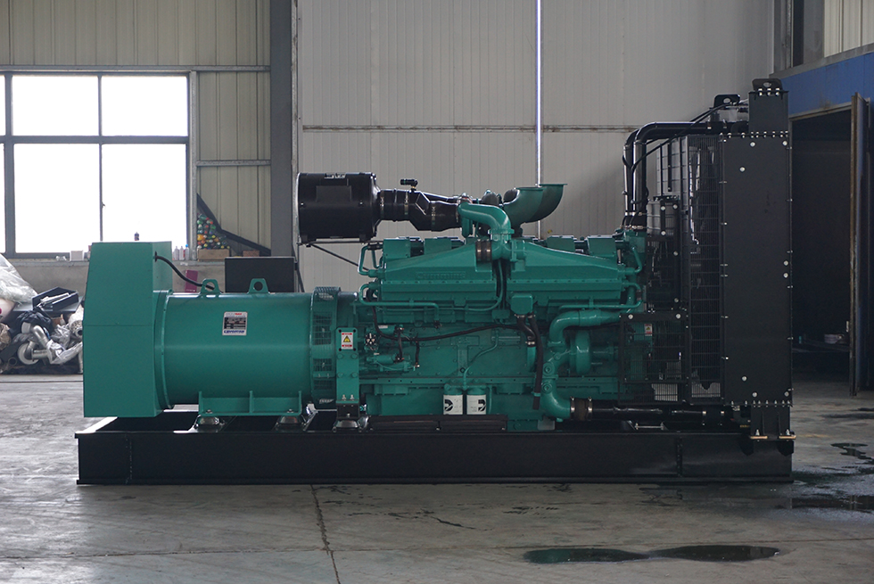KTA38-G5重慶康明900KW柴油發(fā)電機(jī)組報(bào)價(jià)