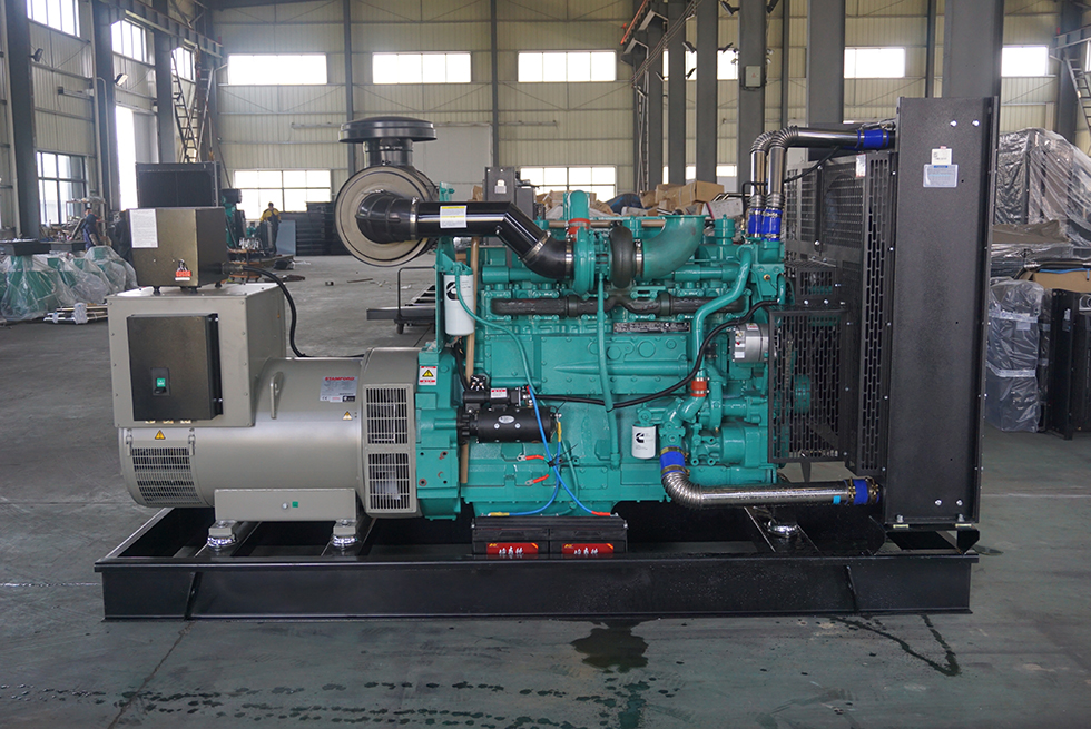 KTA19-G4重慶康明斯動力配套500KW柴油發(fā)電機(jī)組報(bào)價(jià)
