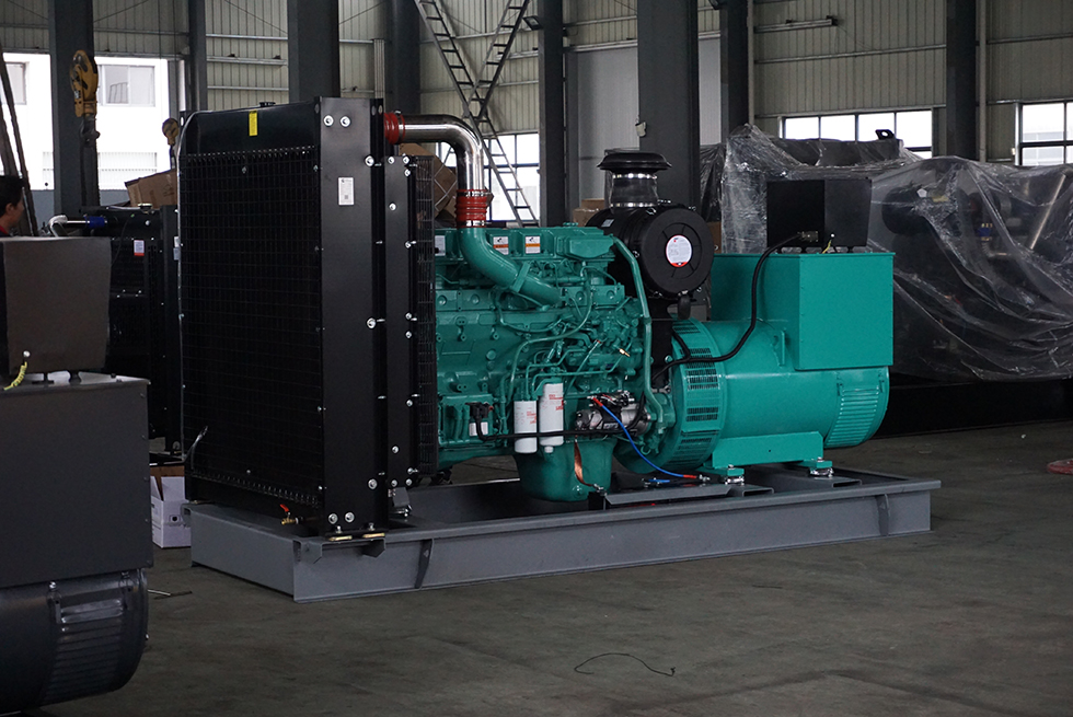 QSZ13-G3東風康明斯動力配套400KW柴油發電機組報價