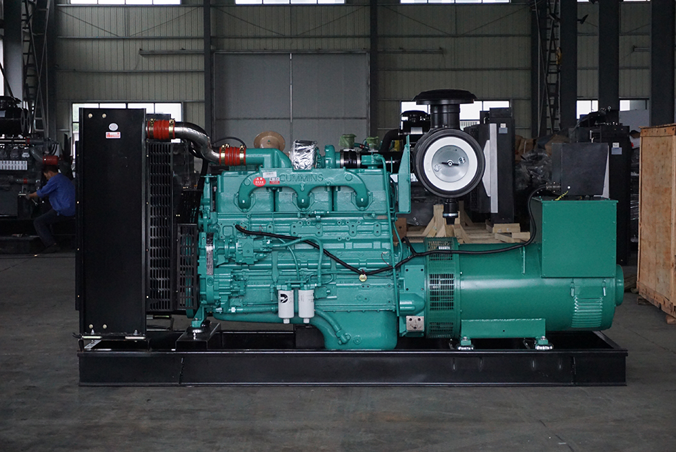 NTAA855-G7重慶康明斯動(dòng)力配套350KW柴油發(fā)電機(jī)組報(bào)價(jià)