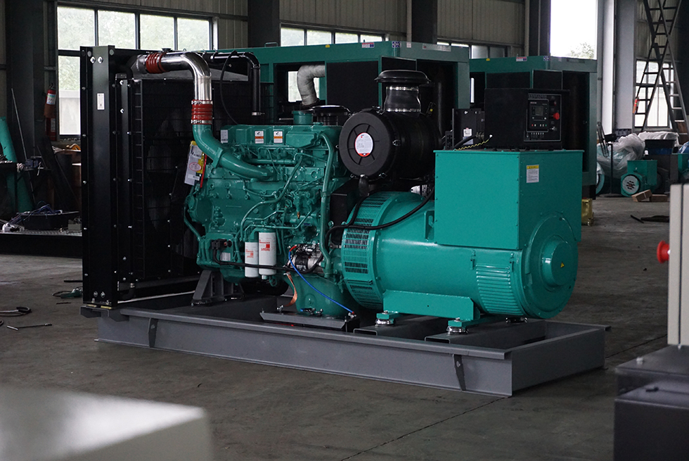 QSZ13-G3東風康明斯動力配套400KW柴油發電機組報價
