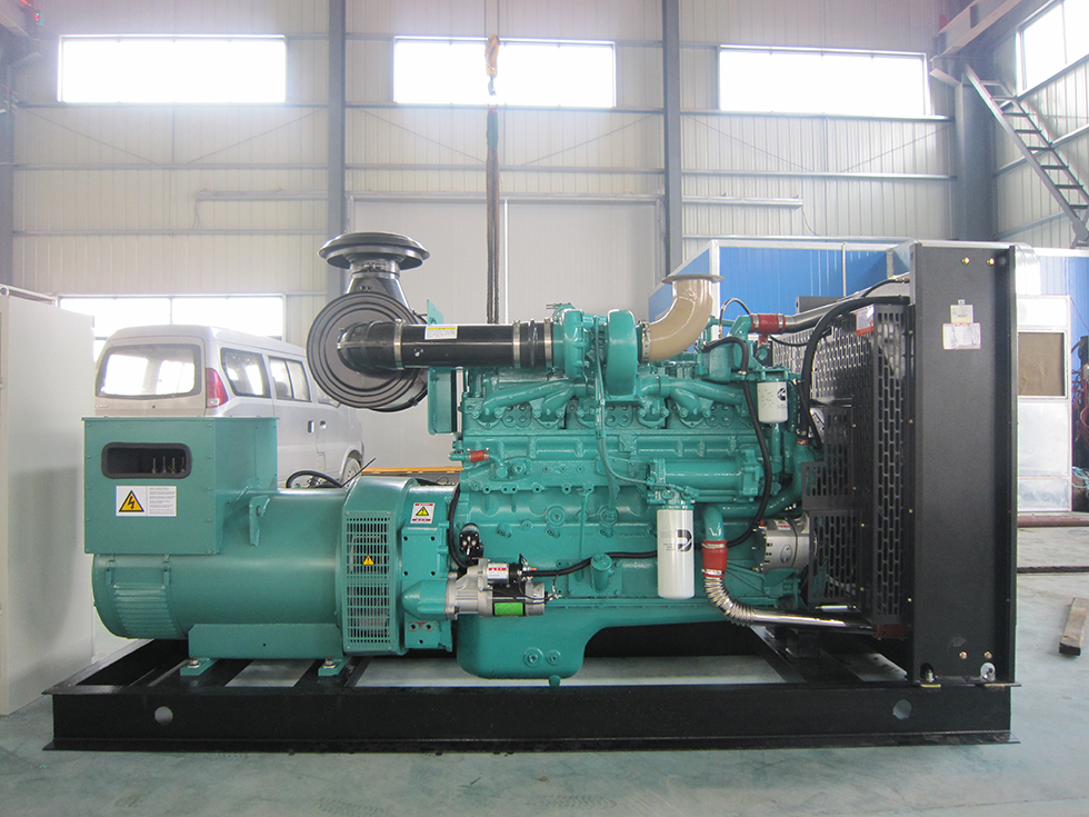 NTA855-G2A重慶康明斯動力配套300KW柴油發電機組報價