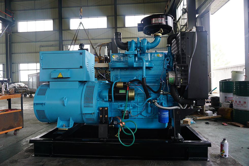 K4100ZD濰柴華豐30KW柴油發(fā)電機(jī)組報(bào)價(jià)