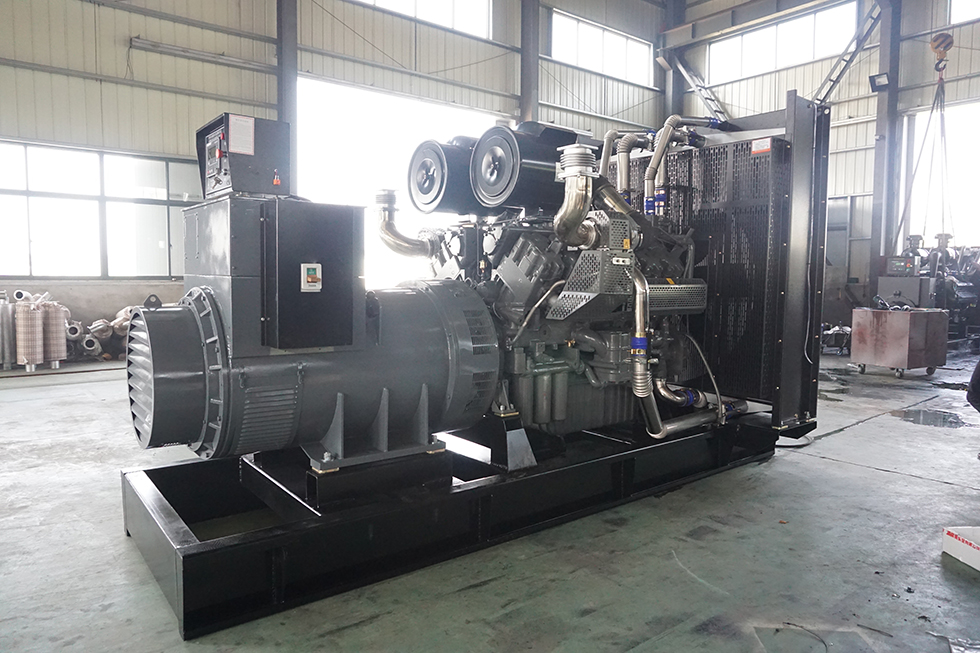 WD327TAD78無錫動力800KW柴油發(fā)電機組報價
