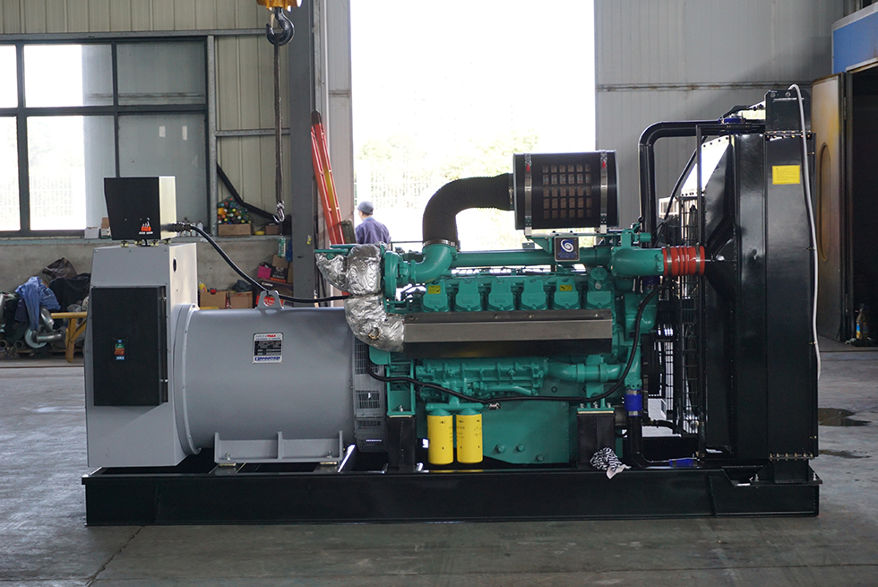 PTAA1340G5科克700KW柴油發電機組報價